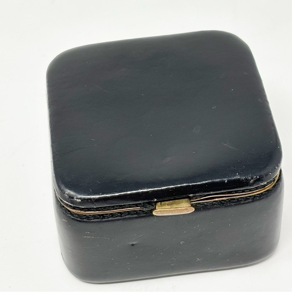 Vintage Black Leather Jewelry Trinket Hinged Box With Push Spring Button Square - Picture 2 of 9